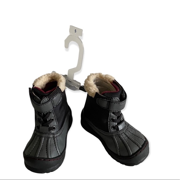 NWT Old Navy Toddler Boy Winter Boots - Picture 6 of 6